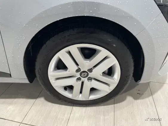 RENAULT CLIO V - voiture d'occasion - Photo 8