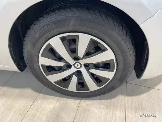 RENAULT CLIO V - voiture d'occasion - Photo 8