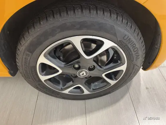 RENAULT TWINGO III - voiture d'occasion - Photo 8