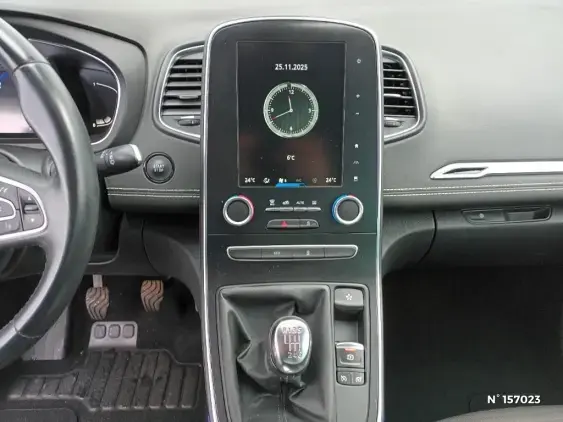 RENAULT SCENIC IV - voiture d'occasion - Photo 13