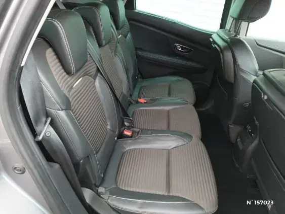 RENAULT SCENIC IV - voiture d'occasion - Photo 11