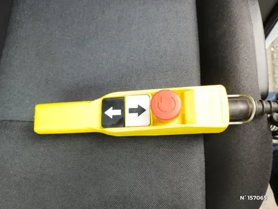 RENAULT MASTER III - voiture d'occasion - Photo 20