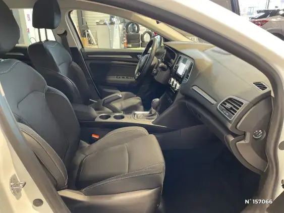 RENAULT MEGANE IV - voiture d'occasion - Photo 10