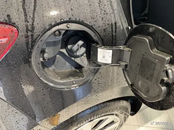 RENAULT CLIO V - voiture d'occasion - Photo 25