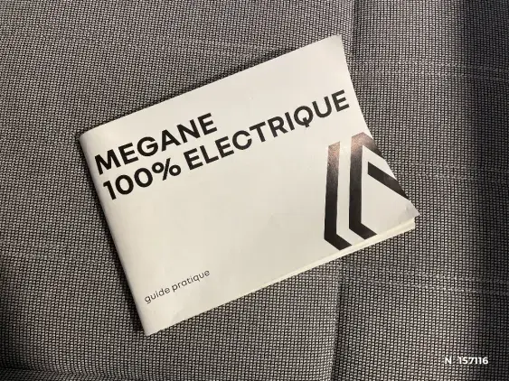 RENAULT MEGANE V - voiture d'occasion - Photo 24