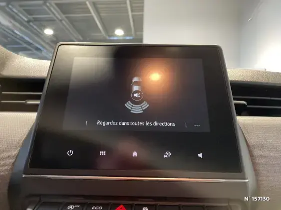 RENAULT CLIO V - voiture d'occasion - Photo 14