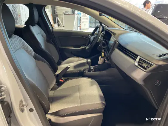 RENAULT CLIO V - voiture d'occasion - Photo 10