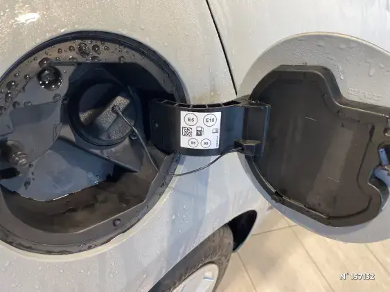 RENAULT CLIO V - voiture d'occasion - Photo 26