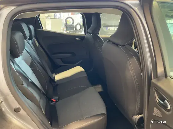 RENAULT CLIO V - voiture d'occasion - Photo 11