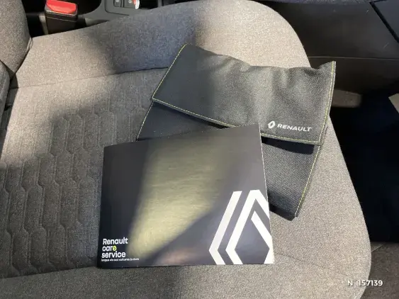 RENAULT ZOE - voiture d'occasion - Photo 26