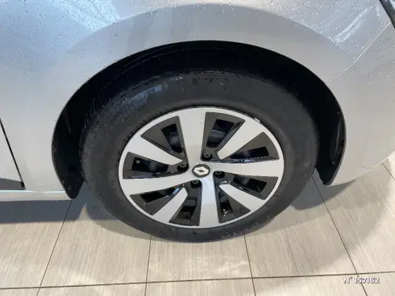 RENAULT CLIO V - voiture d'occasion - Photo 8