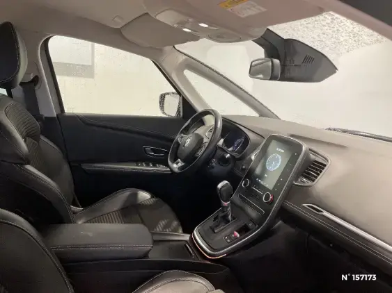 RENAULT SCENIC IV - voiture d'occasion - Photo 10