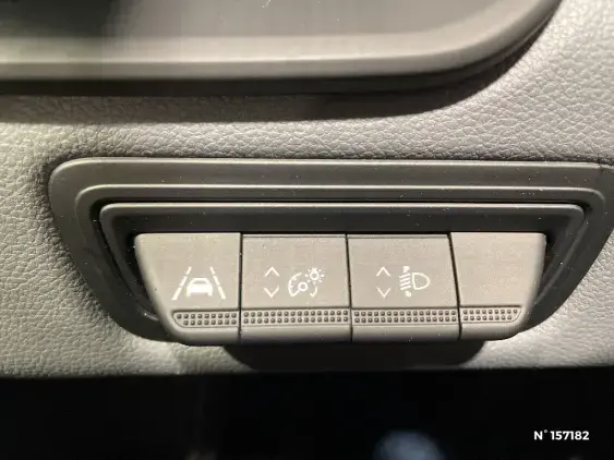 RENAULT CLIO V - voiture d'occasion - Photo 14