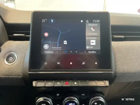 RENAULT CLIO V - voiture d'occasion - Photo 13