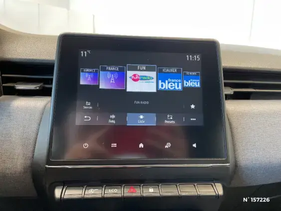 RENAULT CLIO V - voiture d'occasion - Photo 13