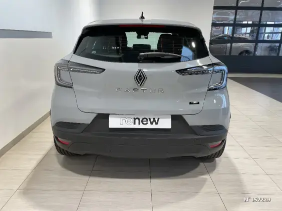 RENAULT CAPTUR II - voiture d'occasion - Photo 6