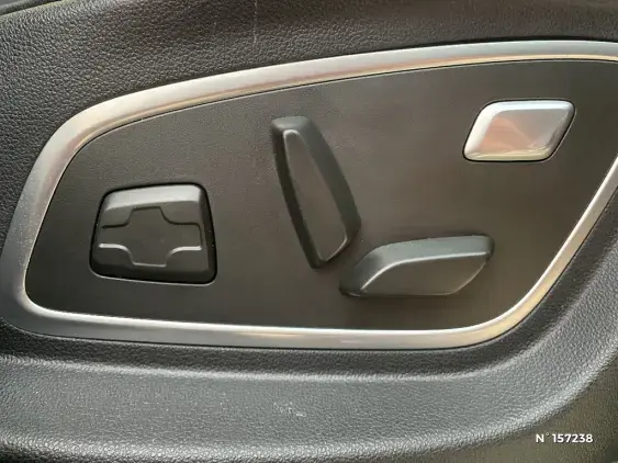 RENAULT SCENIC IV - voiture d'occasion - Photo 25