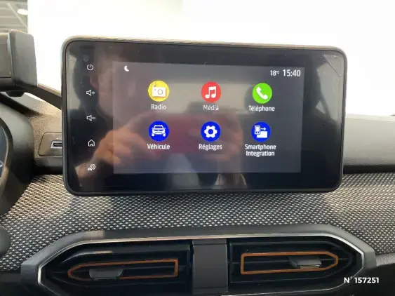 DACIA SANDERO III - voiture d'occasion - Photo 13