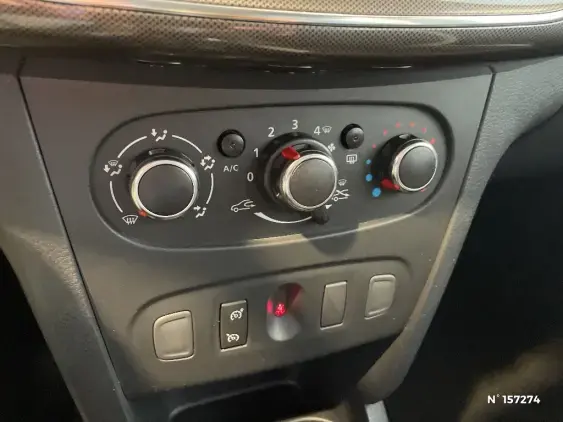DACIA SANDERO II - voiture d'occasion - Photo 15