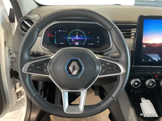 RENAULT ZOE - voiture d'occasion - Photo 23