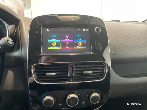 RENAULT CLIO IV - voiture d'occasion - Photo 13