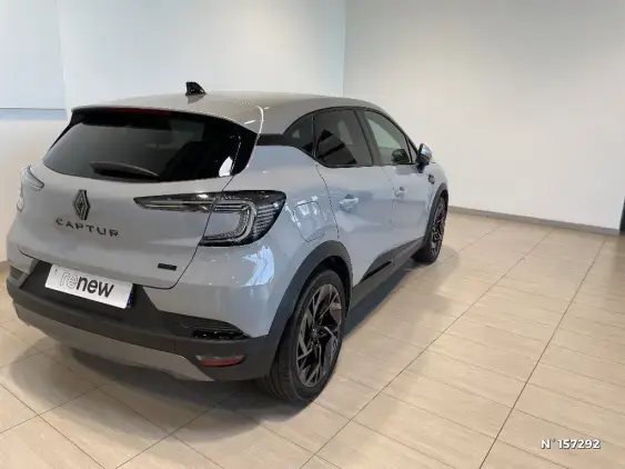 RENAULT CAPTUR II - voiture d'occasion - Photo 4