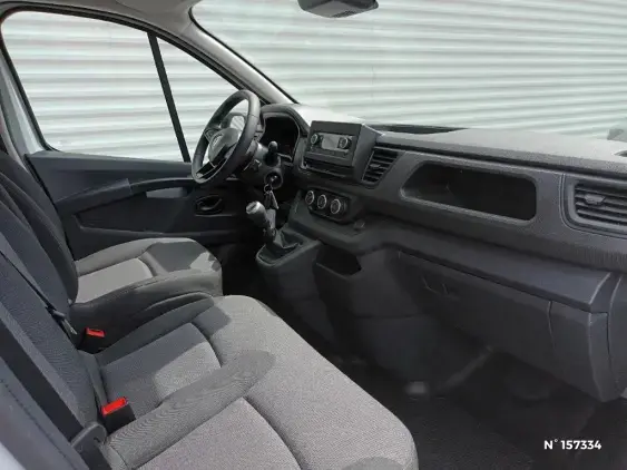 RENAULT TRAFIC FG III - voiture d'occasion - Photo 10