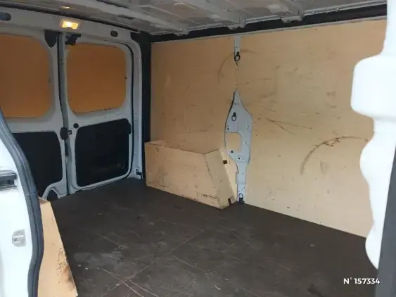 RENAULT TRAFIC FG III - voiture d'occasion - Photo 11