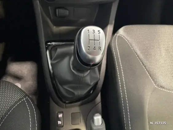 RENAULT CLIO IV - voiture d'occasion - Photo 25