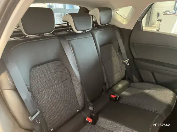 RENAULT CAPTUR II - voiture d'occasion - Photo 11
