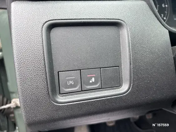DACIA DUSTER II - voiture d'occasion - Photo 15