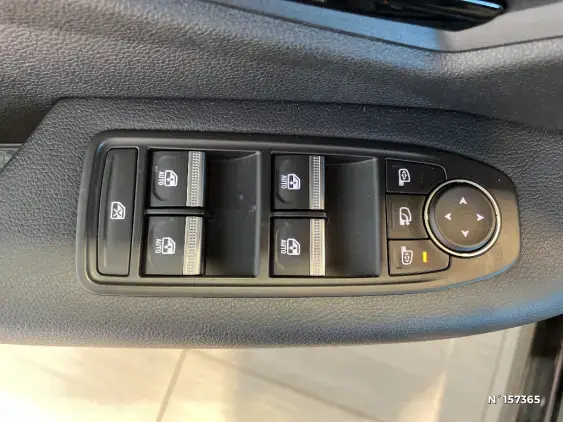 RENAULT MEGANE V - voiture d'occasion - Photo 23