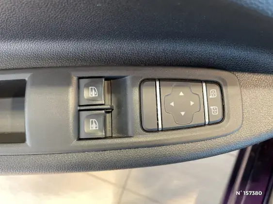 RENAULT ZOE - voiture d'occasion - Photo 23