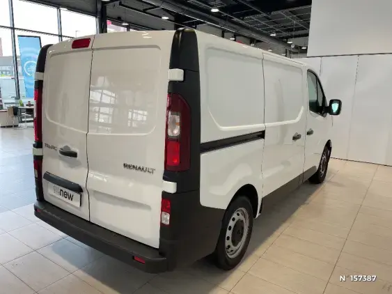 RENAULT TRAFIC FG III - voiture d'occasion - Photo 4