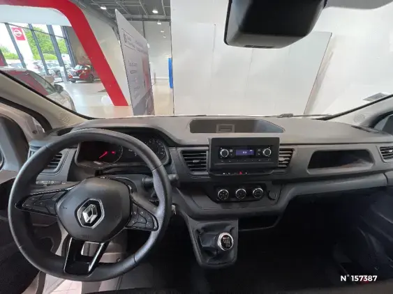 RENAULT TRAFIC FG III - voiture d'occasion - Photo 8