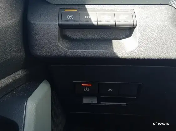 DACIA DUSTER III - voiture d'occasion - Photo 15