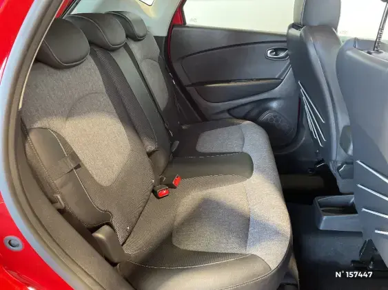 RENAULT CAPTUR - voiture d'occasion - Photo 11