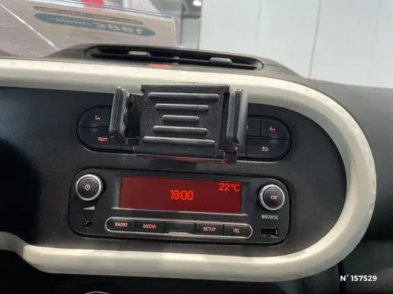 RENAULT TWINGO ELECTRIQUE III - voiture d'occasion - Photo 13