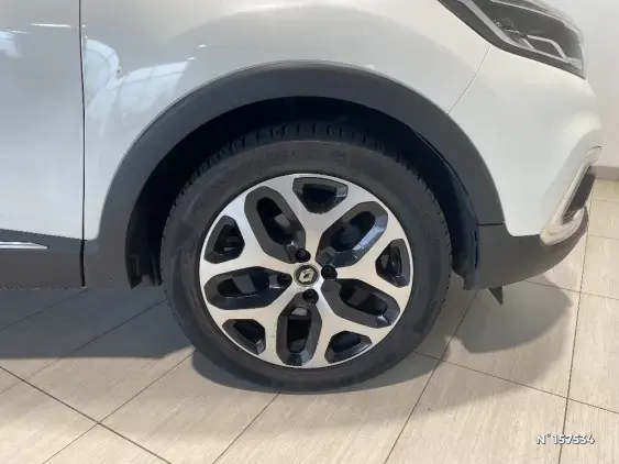 RENAULT CAPTUR - voiture d'occasion - Photo 8