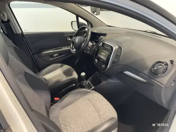 RENAULT CAPTUR - voiture d'occasion - Photo 10