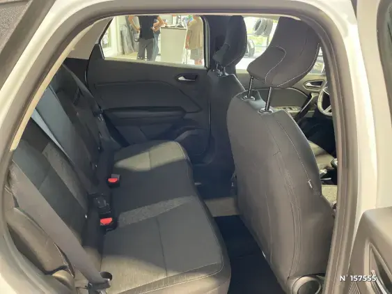 RENAULT CAPTUR II - voiture d'occasion - Photo 11