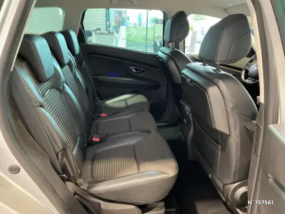 RENAULT SCENIC IV - voiture d'occasion - Photo 11