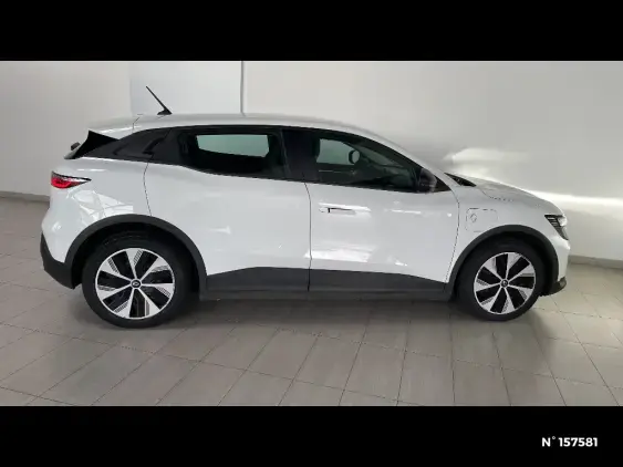 RENAULT MEGANE V - voiture d'occasion - Photo 5