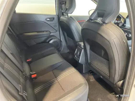 RENAULT CAPTUR II - voiture d'occasion - Photo 11