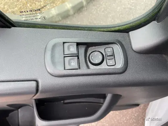 RENAULT MASTER FG III - voiture d'occasion - Photo 19