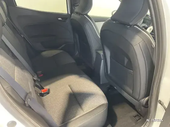 RENAULT CLIO V - voiture d'occasion - Photo 11