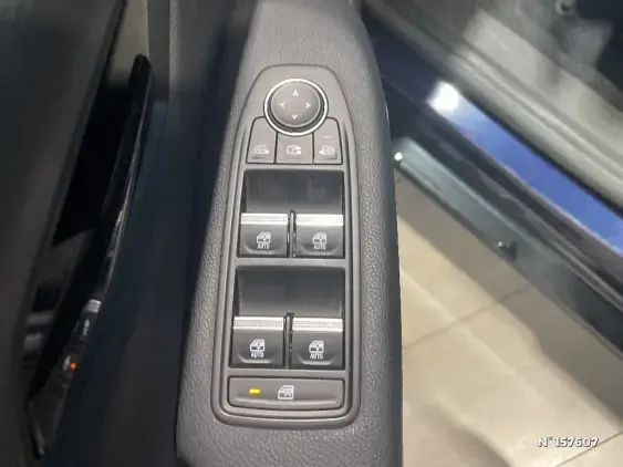 RENAULT MEGANE V - voiture d'occasion - Photo 25