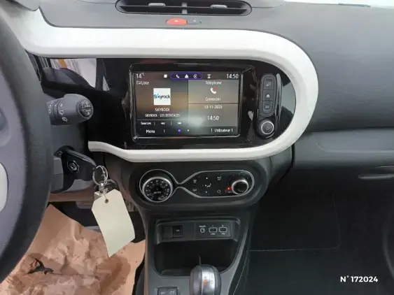 RENAULT TWINGO ELECTRIQUE III - voiture d'occasion - Photo 13