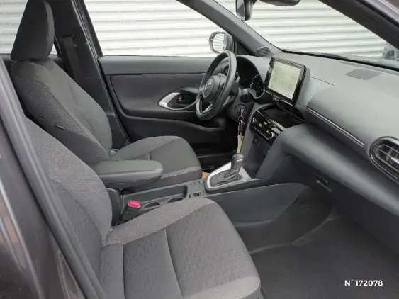 TOYOTA YARIS CROSS I - voiture d'occasion - Photo 10