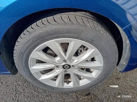 RENAULT CLIO V - voiture d'occasion - Photo 8